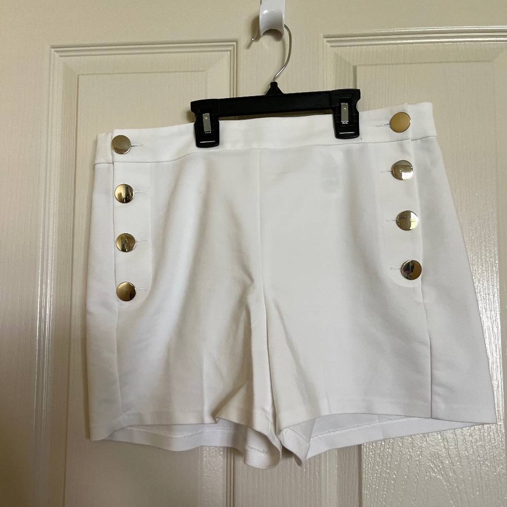 Express Dressy White Shorts Size 10